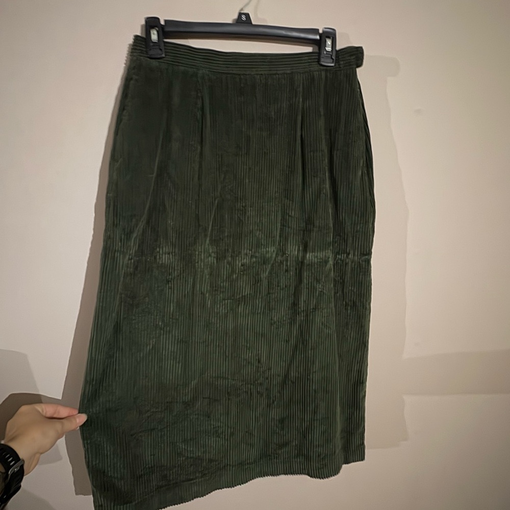 True Vintage Hunter Green Corduroy Pencil Skirt with Pockets